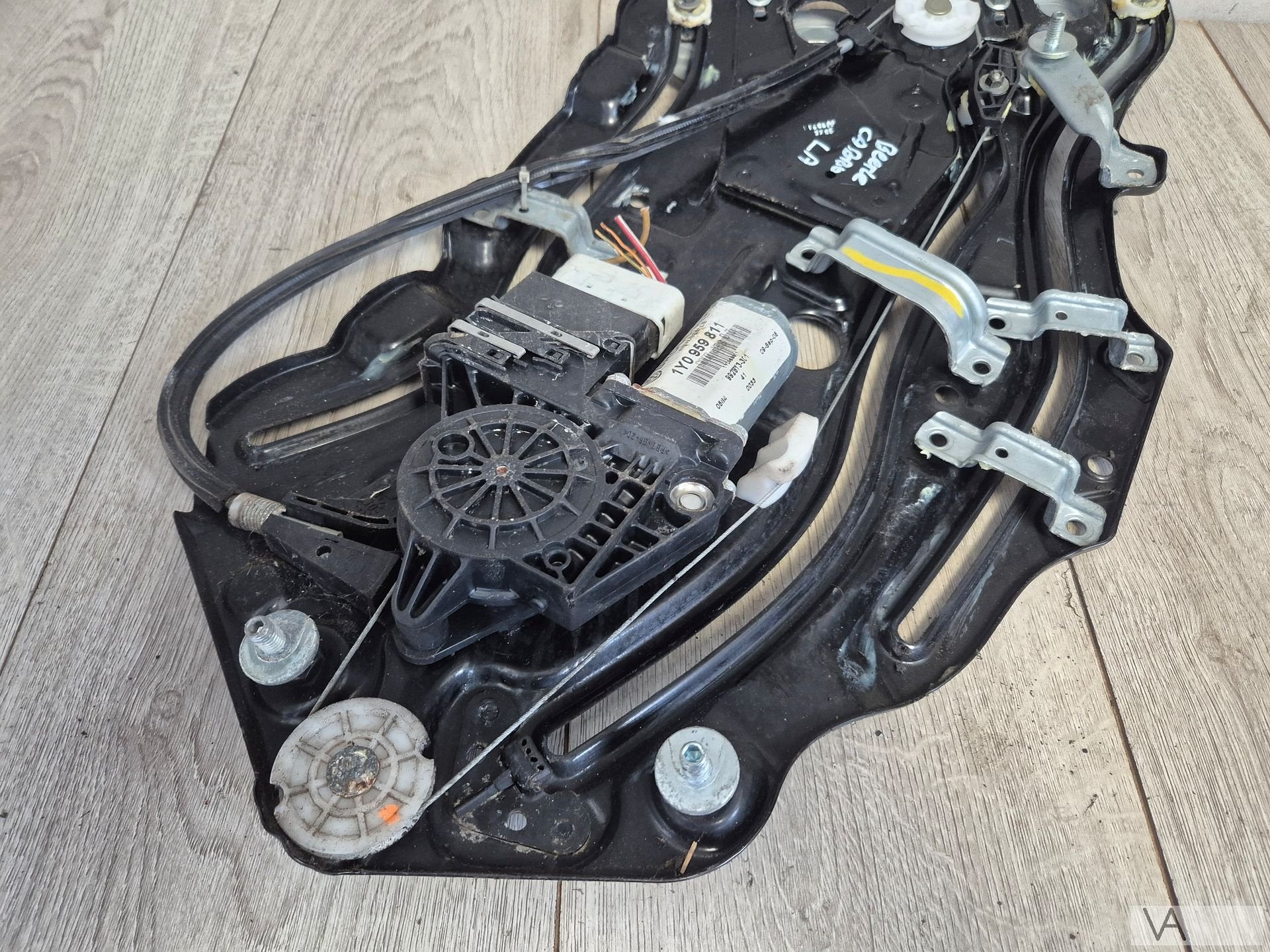 Raammechanisme links ACHTER van VW New Beetle cabriolet €300, Auto-onderdelen, Gebruikt, -, Volkswagen, -