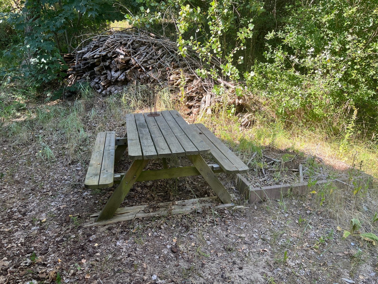 Robuuste houten picknicktafel voor buiten, Ophalen, Gebruikt, A, Rechthoekig