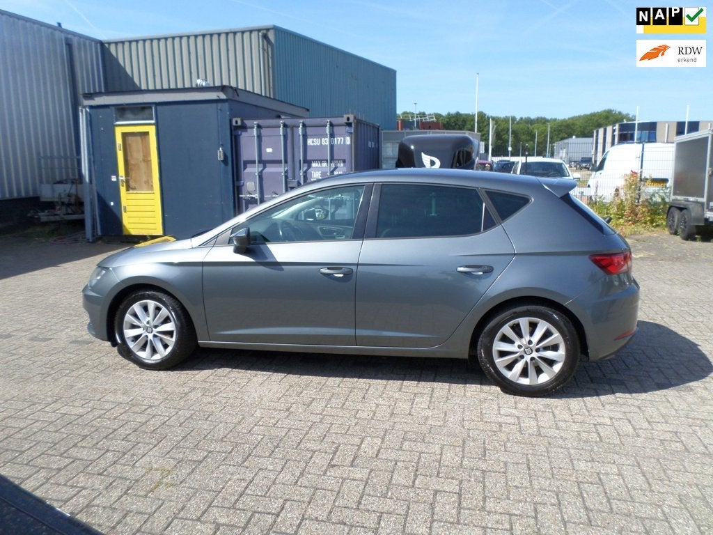 Seat Leon 1.0 EcoTSI Style Business Intense, Auto's, Voorwielaandrijving, Gebruikt, Euro 6, Leon