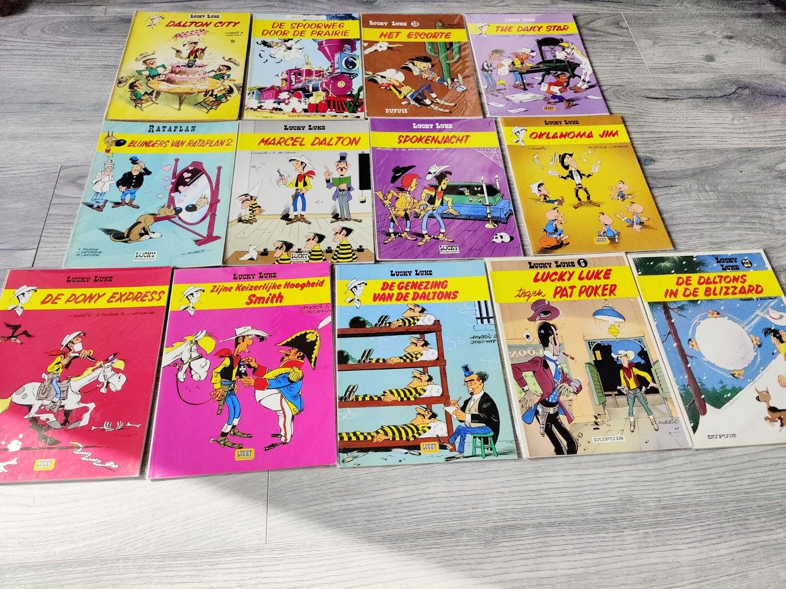 Lucky Luke stripboeken collectie - 13 delen, Ophalen of Verzenden
