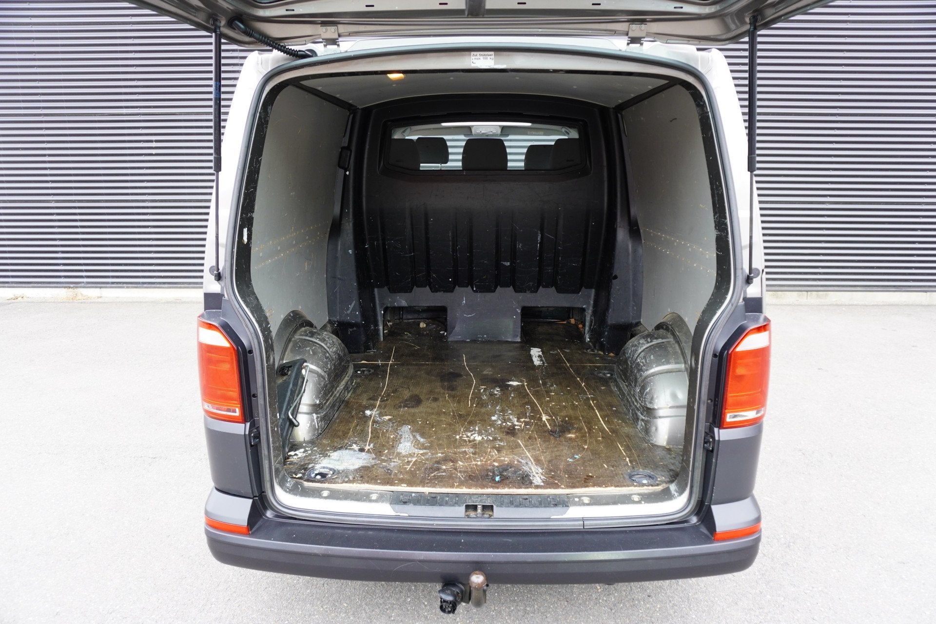 Volkswagen Transporter 150pk Euro6 Automaat L2H1 Dubbele cab, Auto's, Gebruikt, Euro 6, 4 cilinders, 150 pk