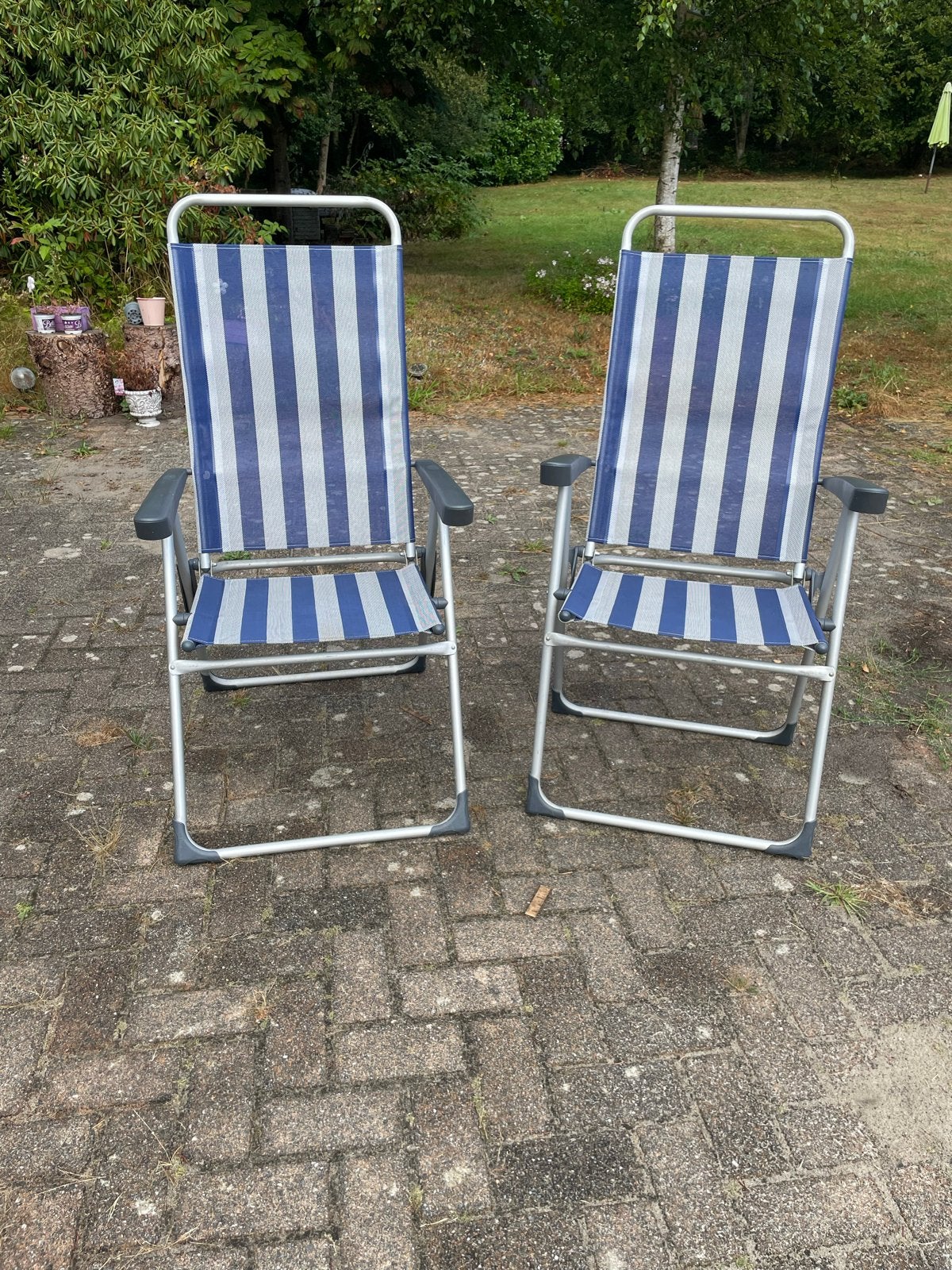 2x Campingstoel - Blauw/Wit gestreept - Verstelbaar, Caravans en Kamperen, Ophalen of Verzenden, Gebruikt, Campingstoel