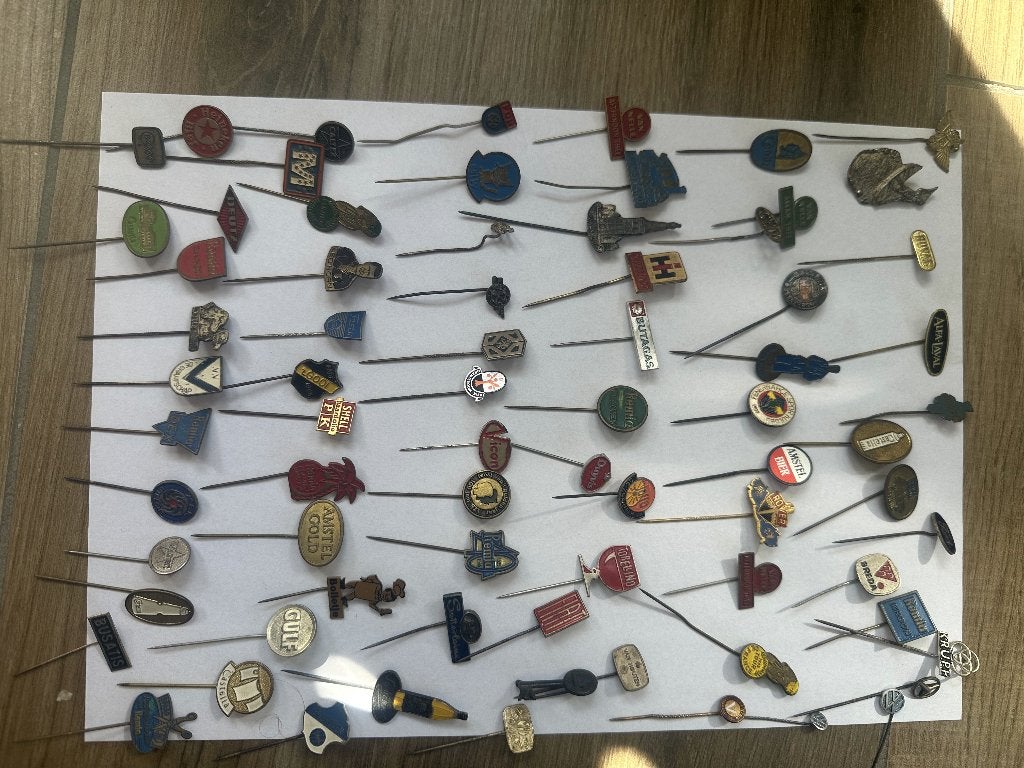 Grote verzameling vintage speldjes, Verzamelen, Speldjes, Pins en Buttons, Ophalen of Verzenden, Gebruikt, Overige onderwerpen