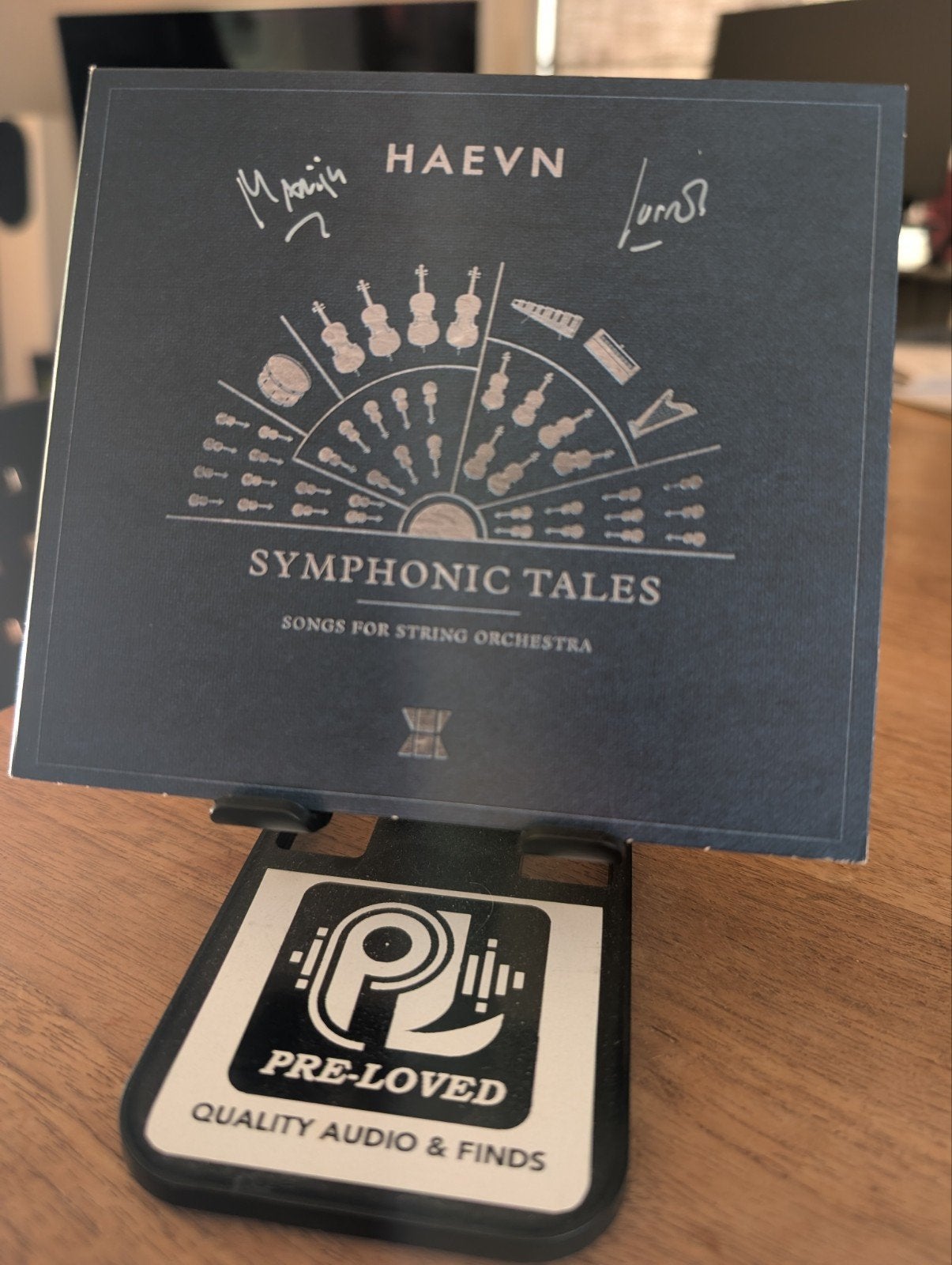 HAEVN - Symphonic Tales - Gesigneerd, Cd's en Dvd's, Pop, Ophalen of Verzenden, Zo goed als nieuw, Gesigneerd