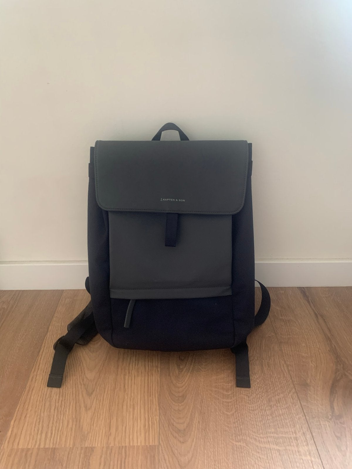 Kapten & Son rugzak - Fyn Midnight Blue, zo goed als nieuw, Sieraden, Tassen en Uiterlijk, Tassen | Rugtassen, Ophalen, Zo goed als nieuw