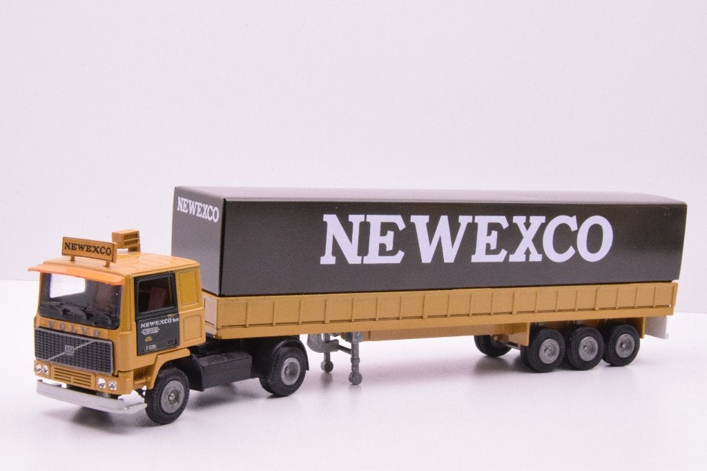 Volvo F12  '' Newexco ''  Tekno, Ophalen of Verzenden, Zo goed als nieuw, Bus of Vrachtwagen, Tekno