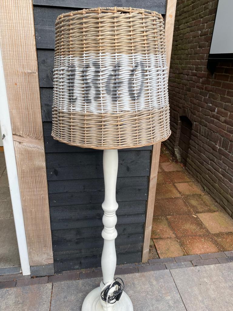 Lamp compleet, Ophalen, Gebruikt, 150 tot 200 cm