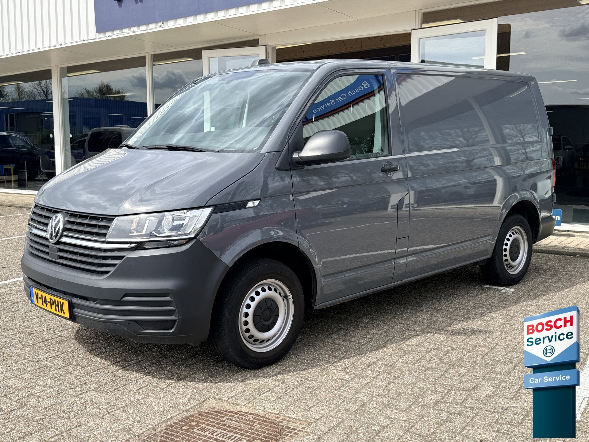 Volkswagen Transporter 2.0 TDI 150pk T6.1 L1H1 32 Comfortlin, Auto's, Voorwielaandrijving, Stof, Gebruikt, 4 cilinders
