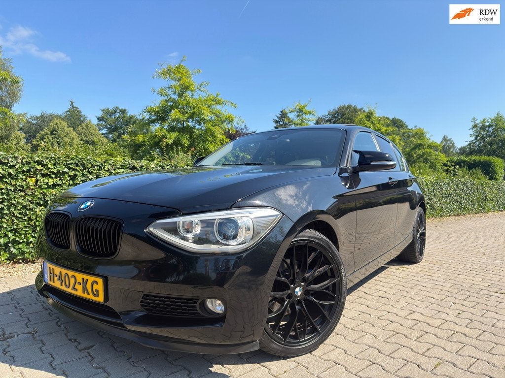 BMW 1-serie 116i Sport Edition 5-Deurs , Clima / Cruise / Sc, 1-Serie, Euro 5, Gebruikt, Zwart