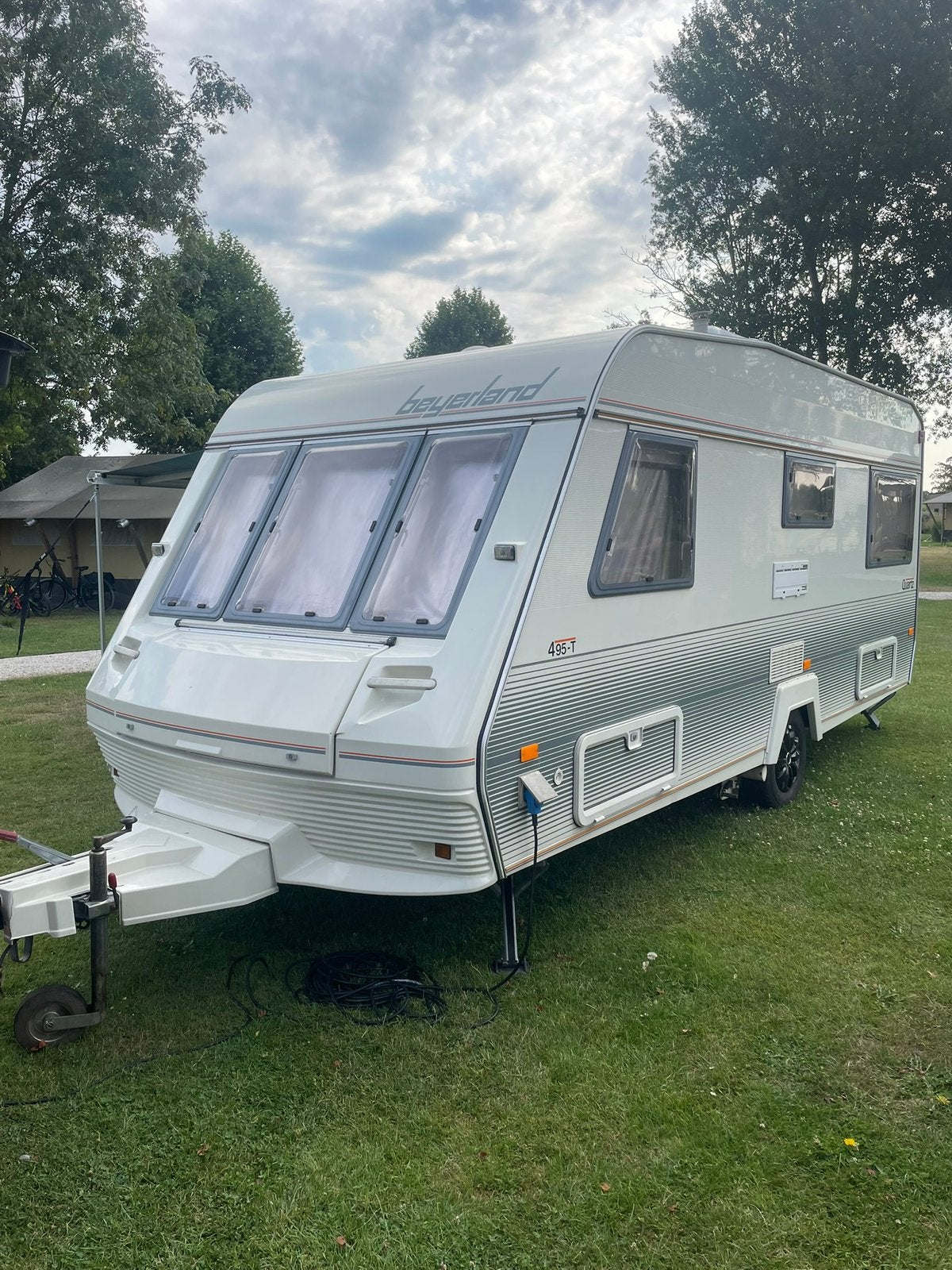 Beyerland 495T airco mover en luifel !, Caravans en Kamperen, Ophalen