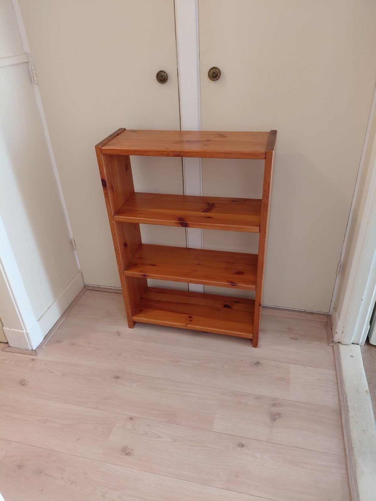 Houten Boekenkast met 3 Planken - Gebruikt, Met plank(en), Minder dan 50 cm, Gebruikt, Ophalen of Verzenden