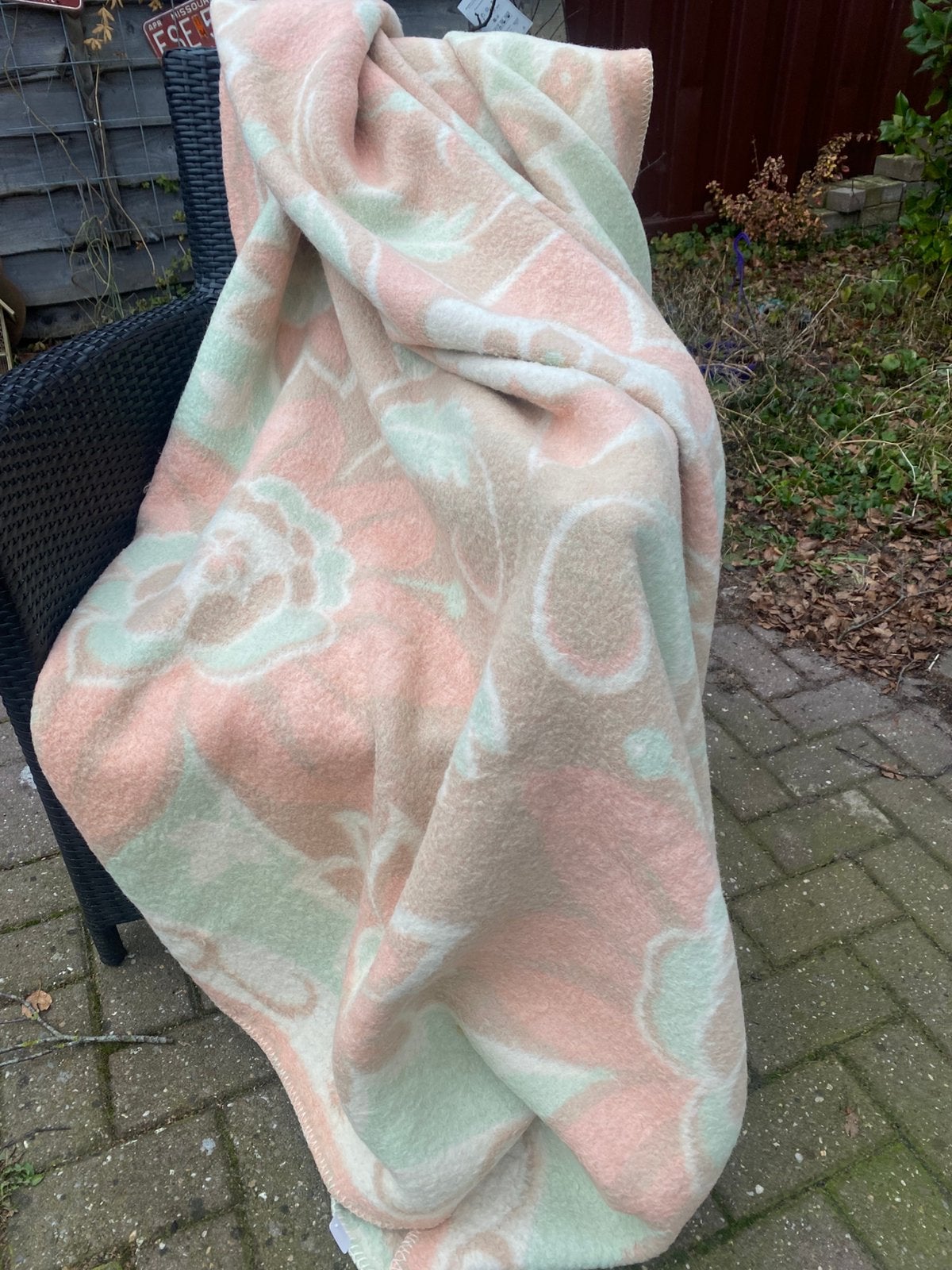 Prachtige warme wollen deken 170 cm x 230 cm, Ophalen of Verzenden, Zo goed als nieuw