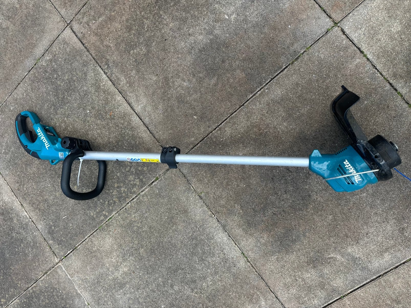 Makita UR100DZ CXT 12V Max Li-Ion Accu Trimmer Body, Ophalen, Zo goed als nieuw, 10 tot 30 cm, Accu