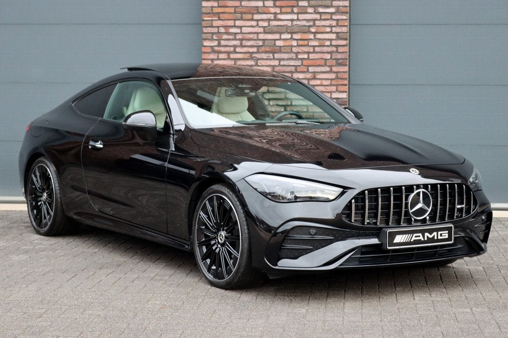 Mercedes-Benz CLE Coupé 200 AMG Line | Distronic | Memory |, Auto's, Gebruikt, 4 cilinders, Met garantie (alle), 4 stoelen