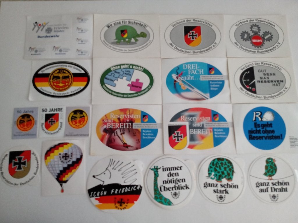 STICKERS VAN MILITAIREN UIT BINNEN- EN BUITENLAND, Verzamelen, Militaria | Algemeen, Ophalen of Verzenden, Overige soorten, Overige gebieden