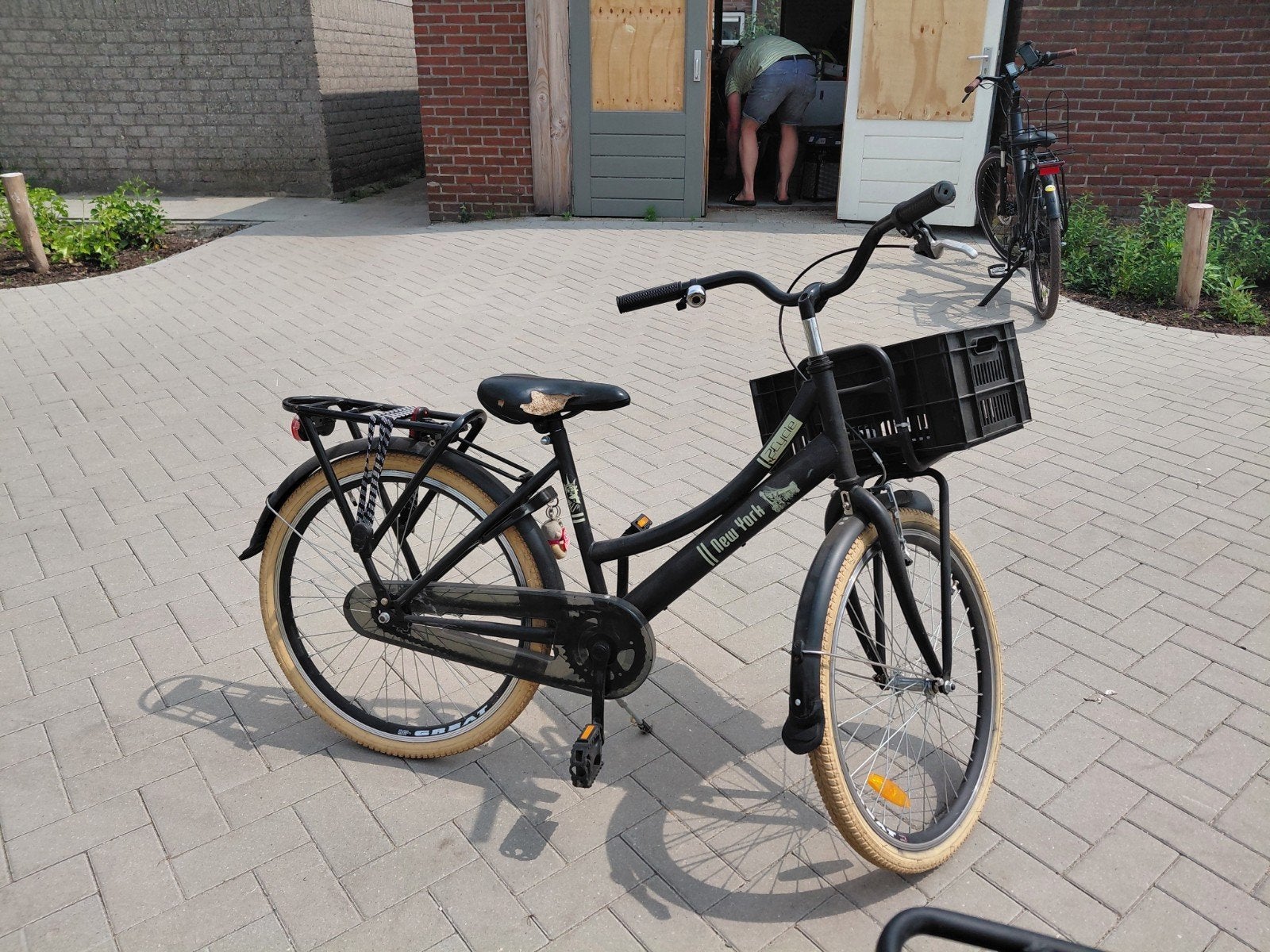 New York meisjesfiets met Voordrager en Mand, Ophalen, Gebruikt, Terugtraprem, 24 inch