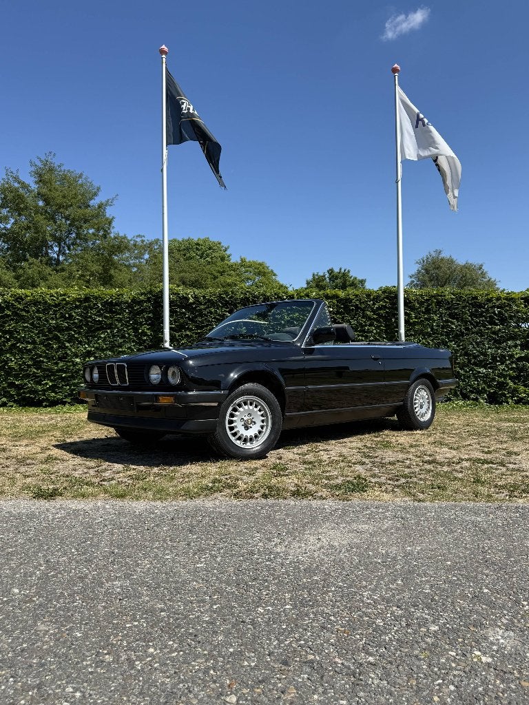 BMW 3-Serie Cabriolet 320i E30, Auto's, 4 stoelen, Leder en Stof, Zwart, Grijs