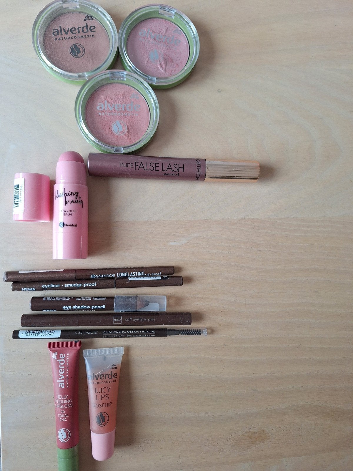 Make-up pakket: Mascara, Eyeliner, Oogschaduw, Blush, Lip, Ophalen, Overige kleuren, Gehele gezicht, Zo goed als nieuw
