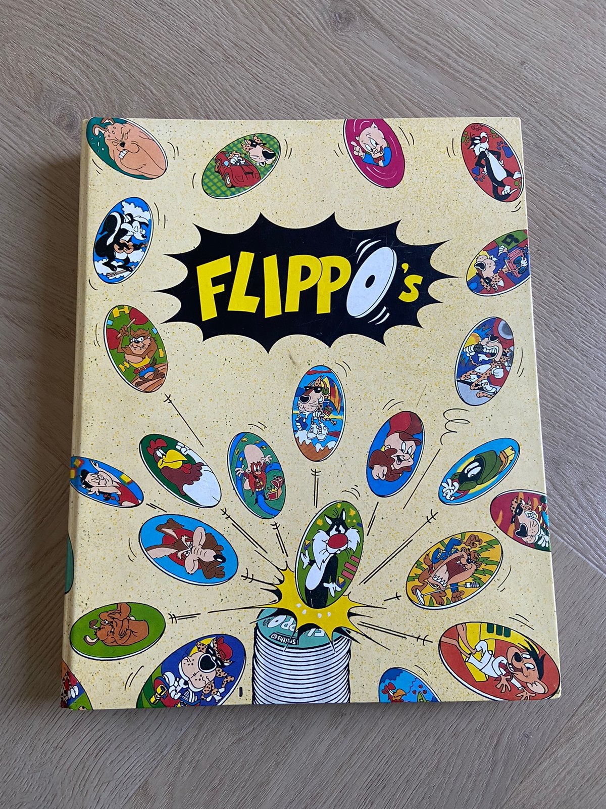 Flippo map 1, compleet 1-240, Verzamelen, Flippo's, Ophalen of Verzenden, Looney Tunes, Losse flippo's