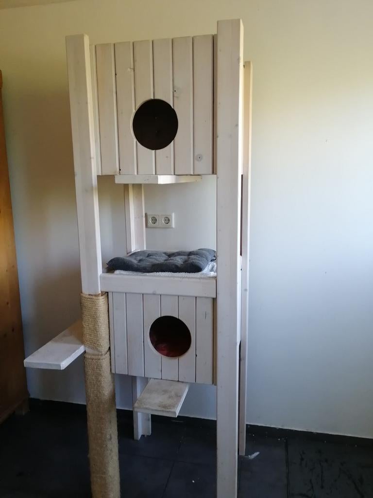 Houten krabpaal., Ophalen of Verzenden