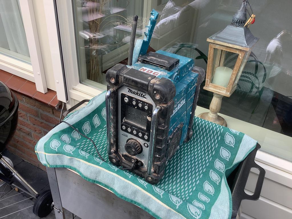 Makita bouwradio, Ophalen of Verzenden, Zo goed als nieuw, Bouwradio