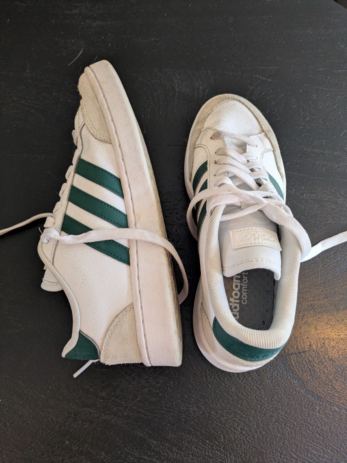 Adidas sneakers maat 39 - amper gedragen, Adidas, Ophalen of Verzenden, Zo goed als nieuw
