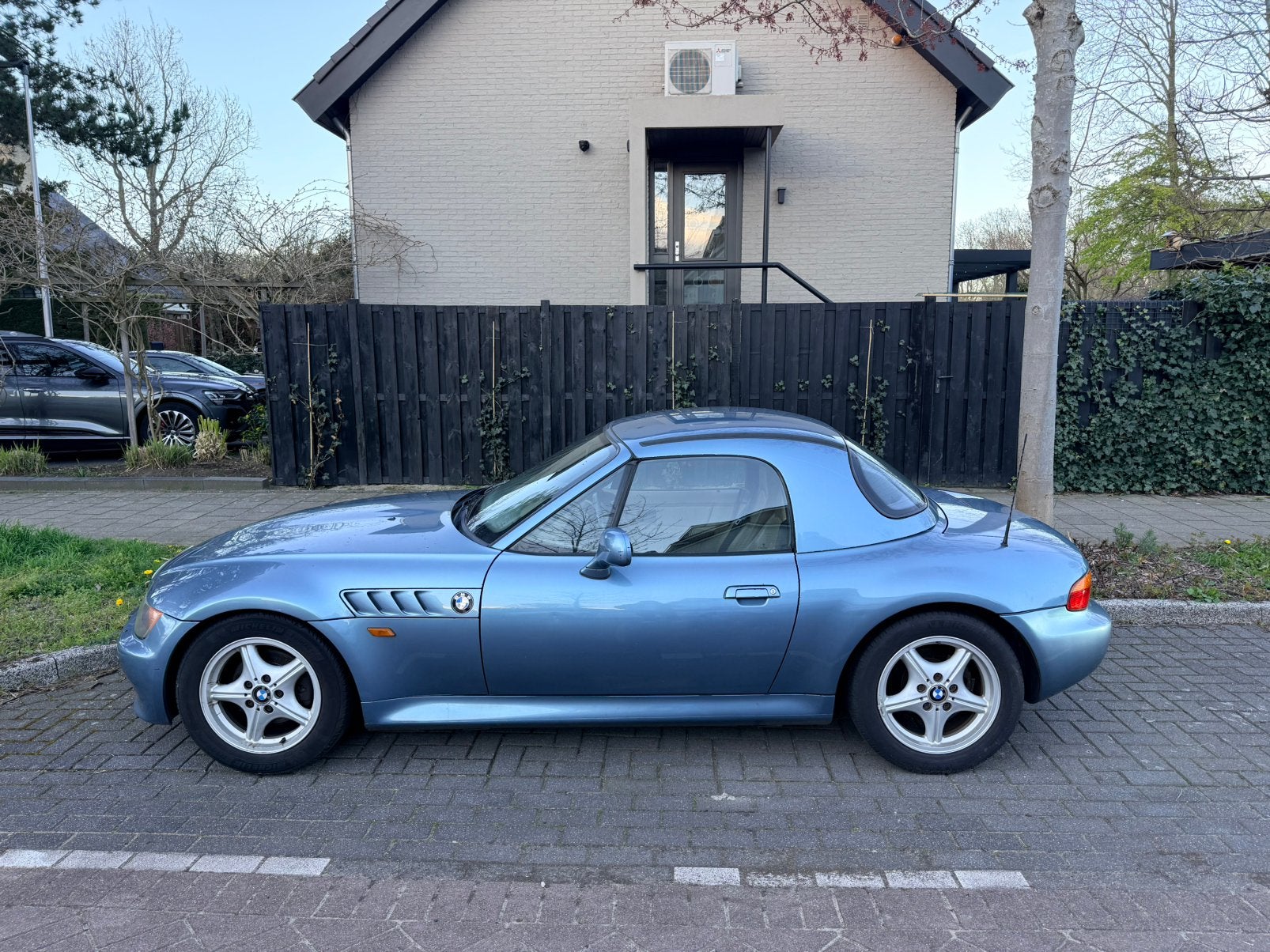 BMW Z3 1.9 1997 Blauw - James Bond uitgevoerd, Auto's, 1160 kg, Achterwielaandrijving, 4 cilinders, Cabriolet