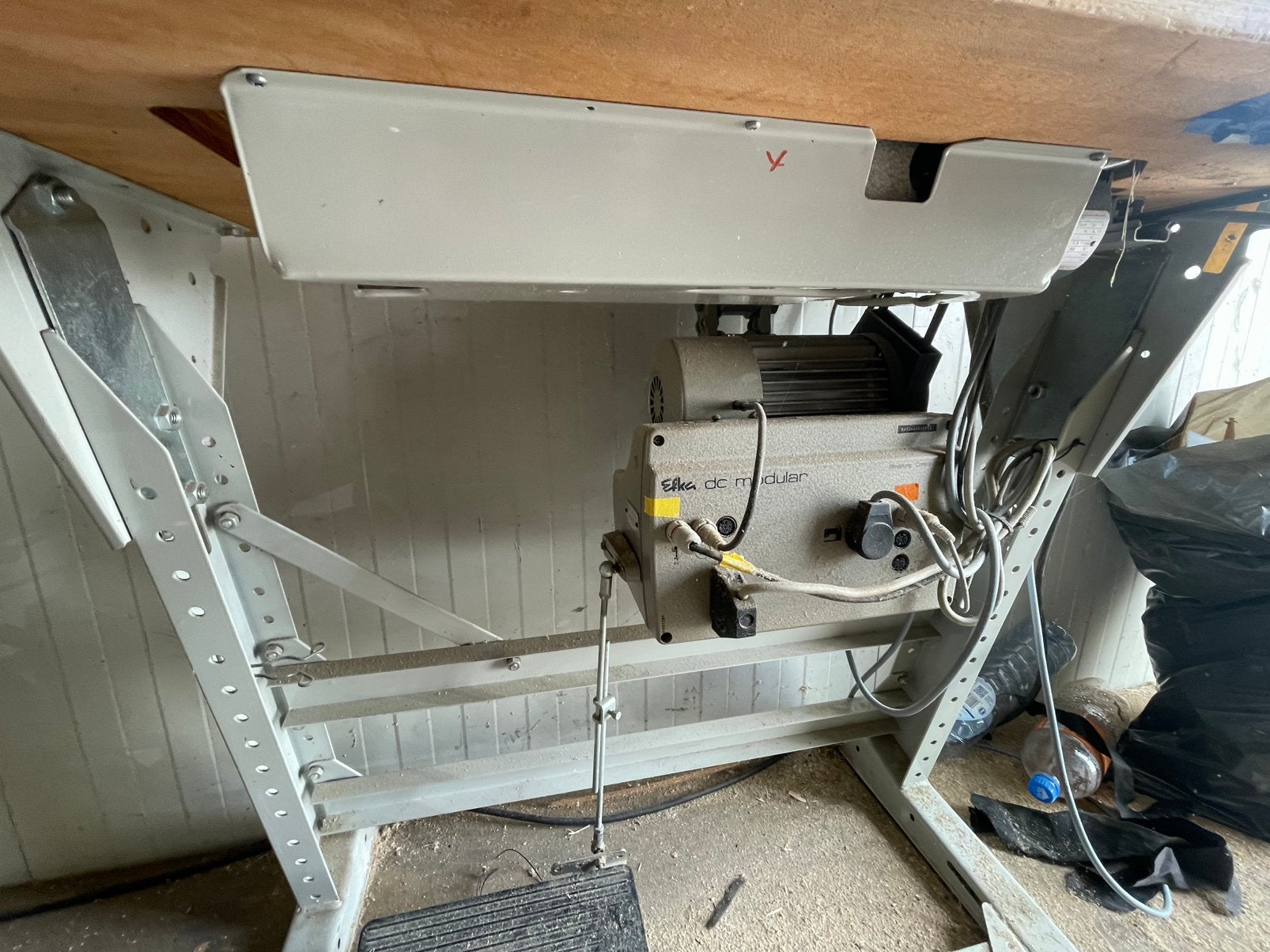 Dürkopp Industriële Naaimachine met Tafel, Ophalen of Verzenden, Zo goed als nieuw