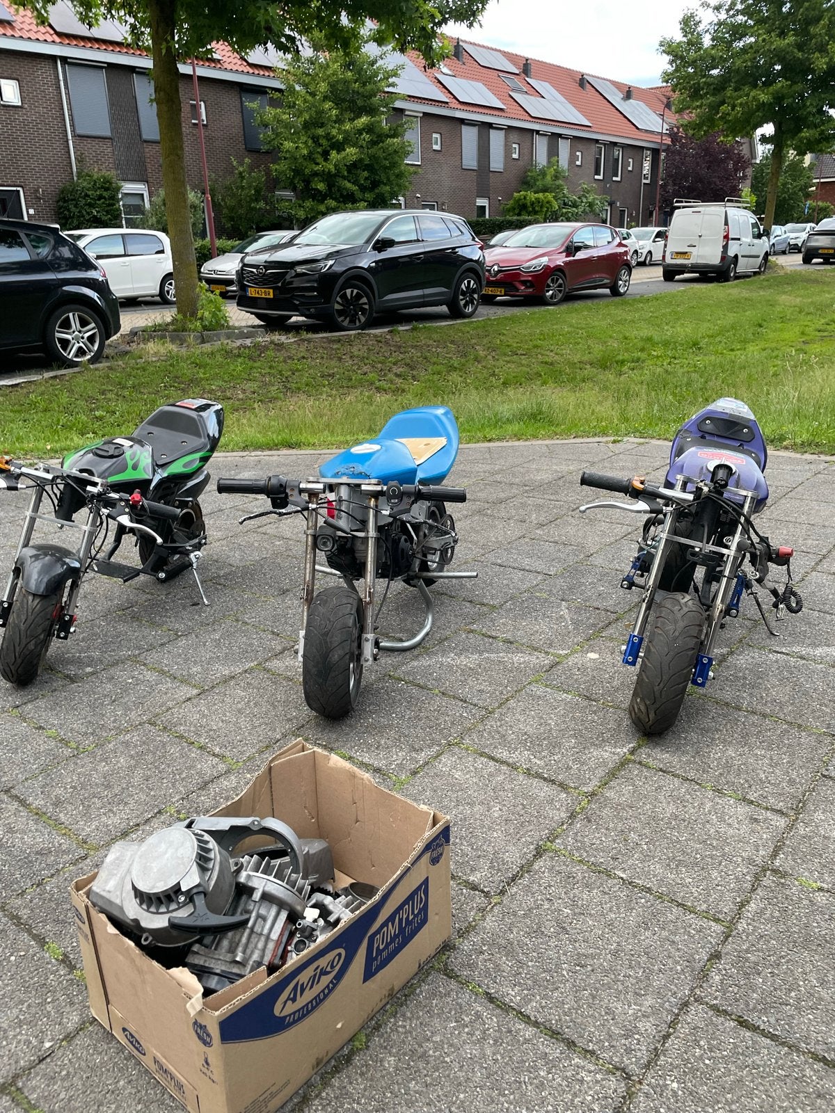 Mini bike project - 3 stuks, motoren los, Fietsen en Brommers, Minibikes, Midibikes en Pitbikes, Ophalen, Gebruikt, Schijfrem