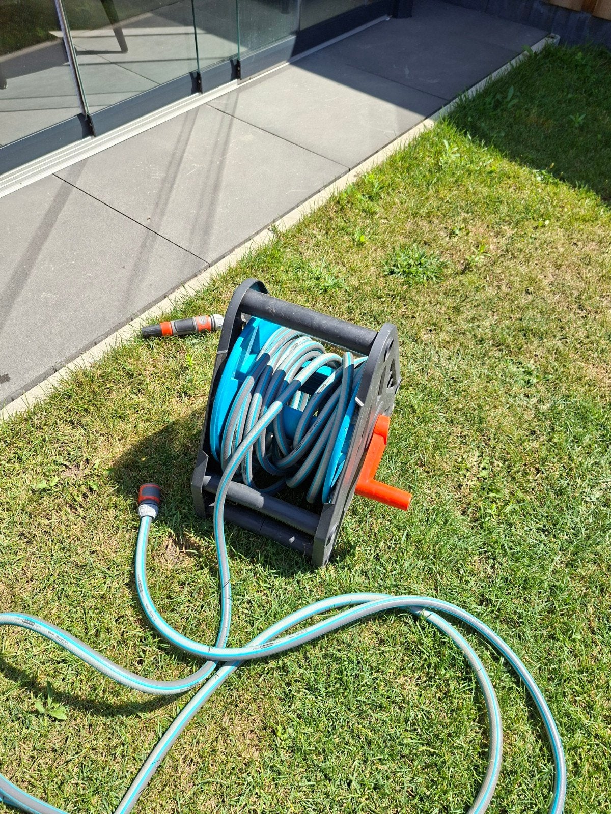 Gardena Tuinslanghaspel met slang - Gebruikt, Tuin en Terras, Ophalen, Gebruikt, Tuinslanghaspel