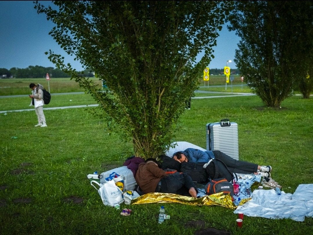 Gezocht tenten zeilen matjes slaapzakken en regenkleding, Ophalen of Verzenden