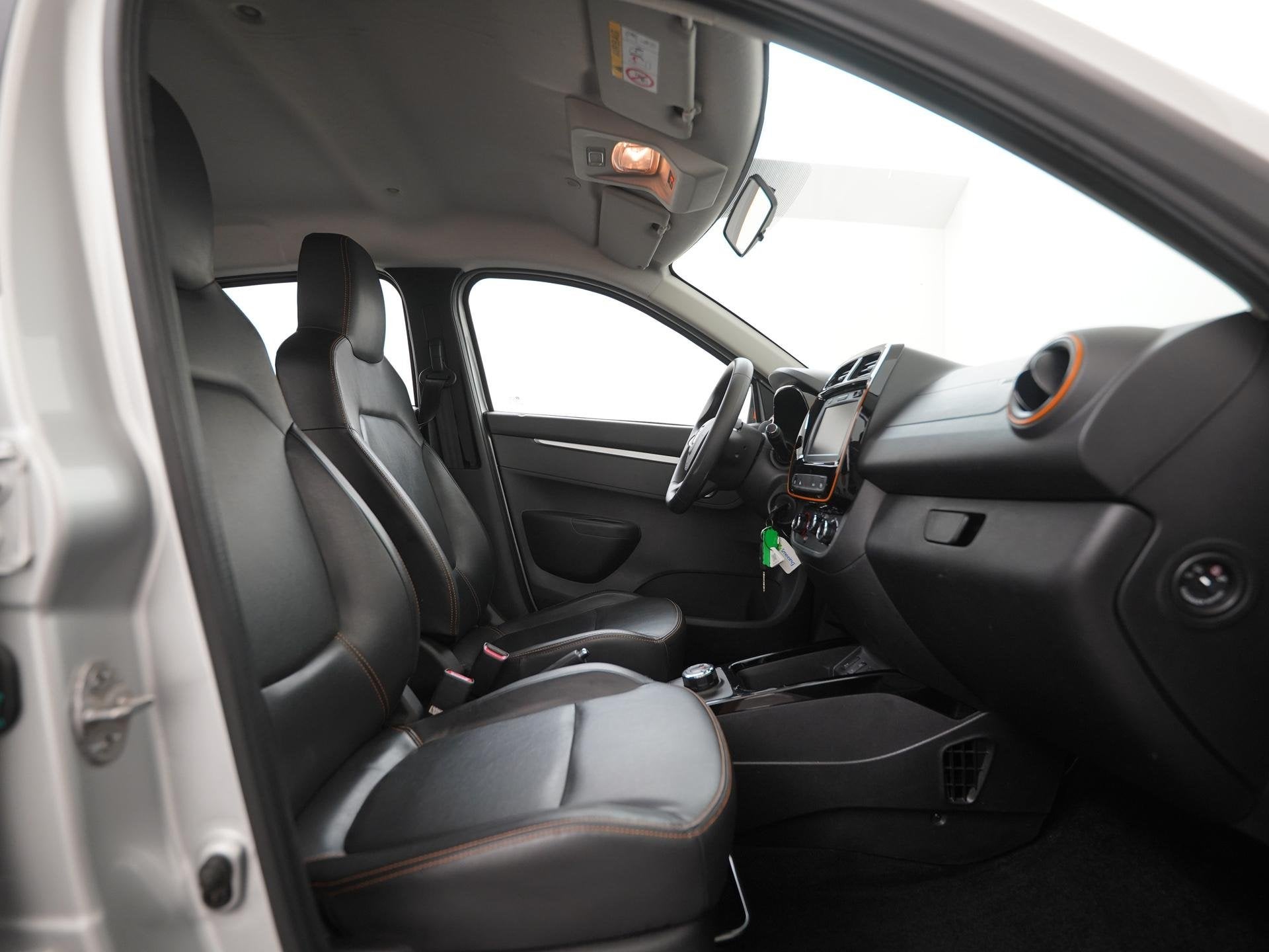 Dacia Spring Comfort Plus (Orange Pack) 27 kWh | SOH 92% | C, Auto's, Dacia, Gebruikt, Leder en Stof, 92 %, Te koop
