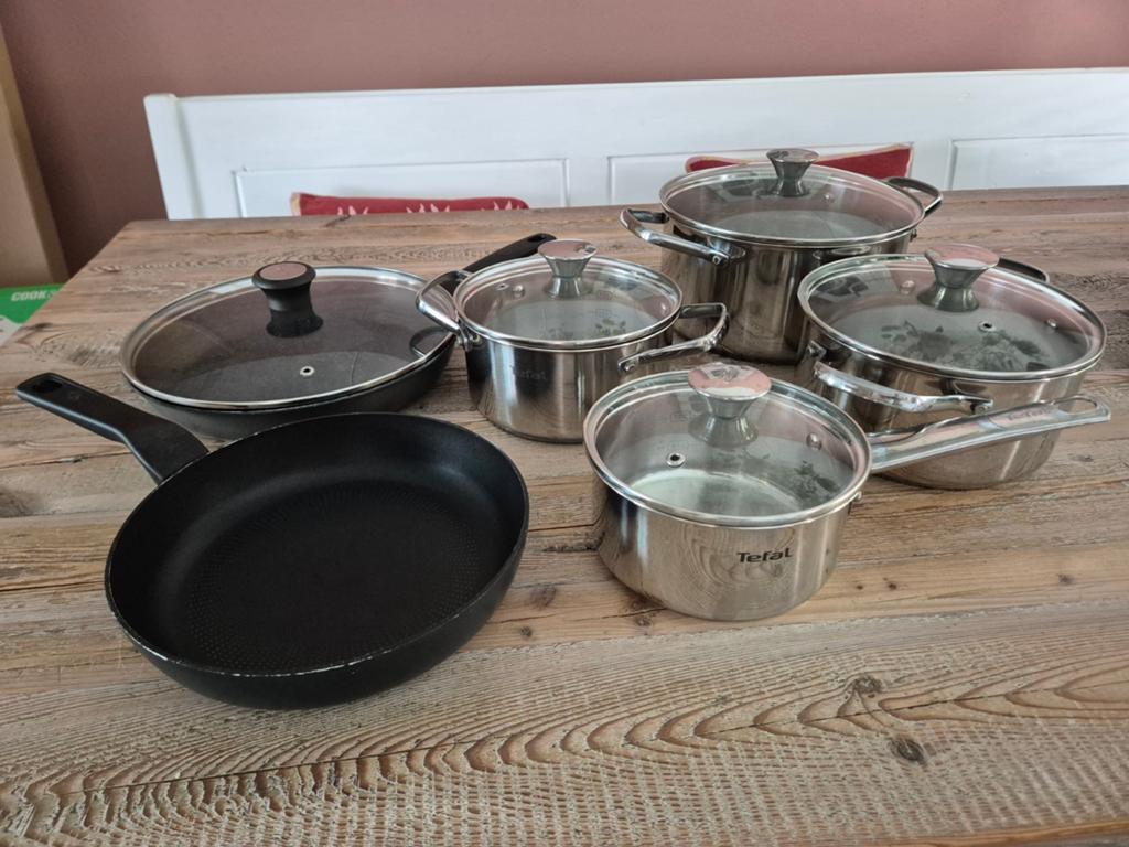 Pannenset - Tefal -Gebruikt, perfect voor een volgende ronde, Gebruikt, Pannenset, Ophalen of Verzenden, Rvs