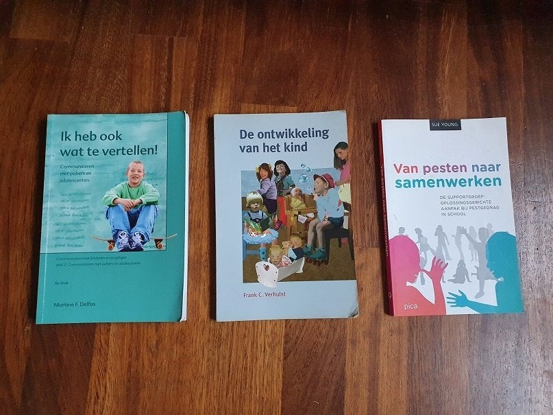      STUDIEBOEKEN voor leerkrachten o.a. pesten – pubers - o, Ophalen of Verzenden, Alpha, Zo goed als nieuw, HBO