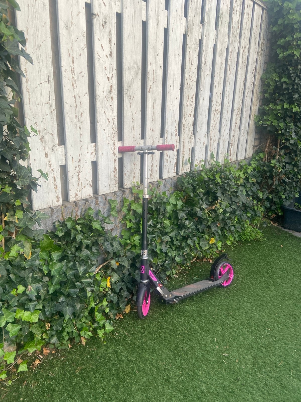 Oxelo step - Zwart met roze accenten, Ophalen of Verzenden, Gebruikt, Gewone step