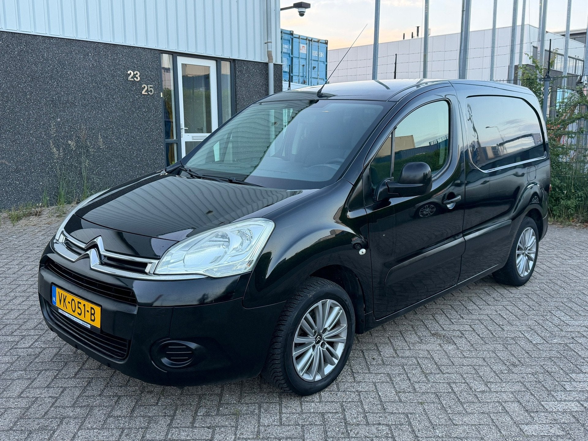 Citroen Berlingo 1.6 e-HDI 500 Club Economy 2014 AUTOMAAT, Auto's, Euro 5, Gebruikt, 1295 kg, 4 cilinders