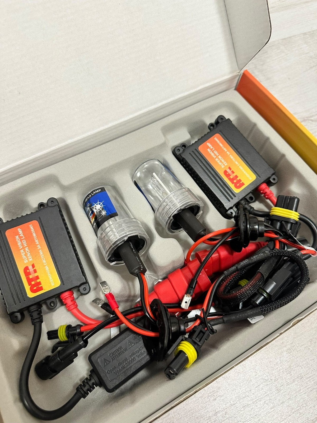 2 nieuw super vision xenon HID Lamp H4 & H7, Ophalen, Nieuw