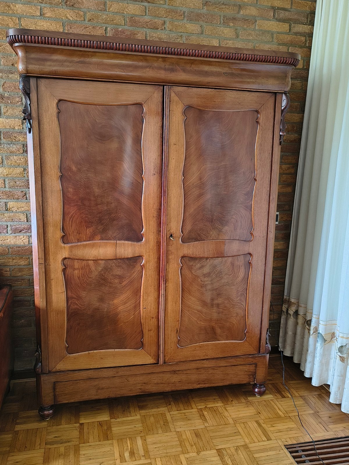 Antieke houten kast met lade, Antiek en Kunst, Ophalen