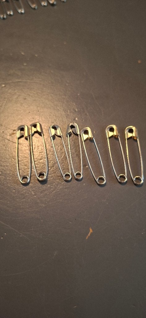 Spelden, Verzamelen, Speldjes, Pins en Buttons, Ophalen of Verzenden, Gebruikt, Overige onderwerpen