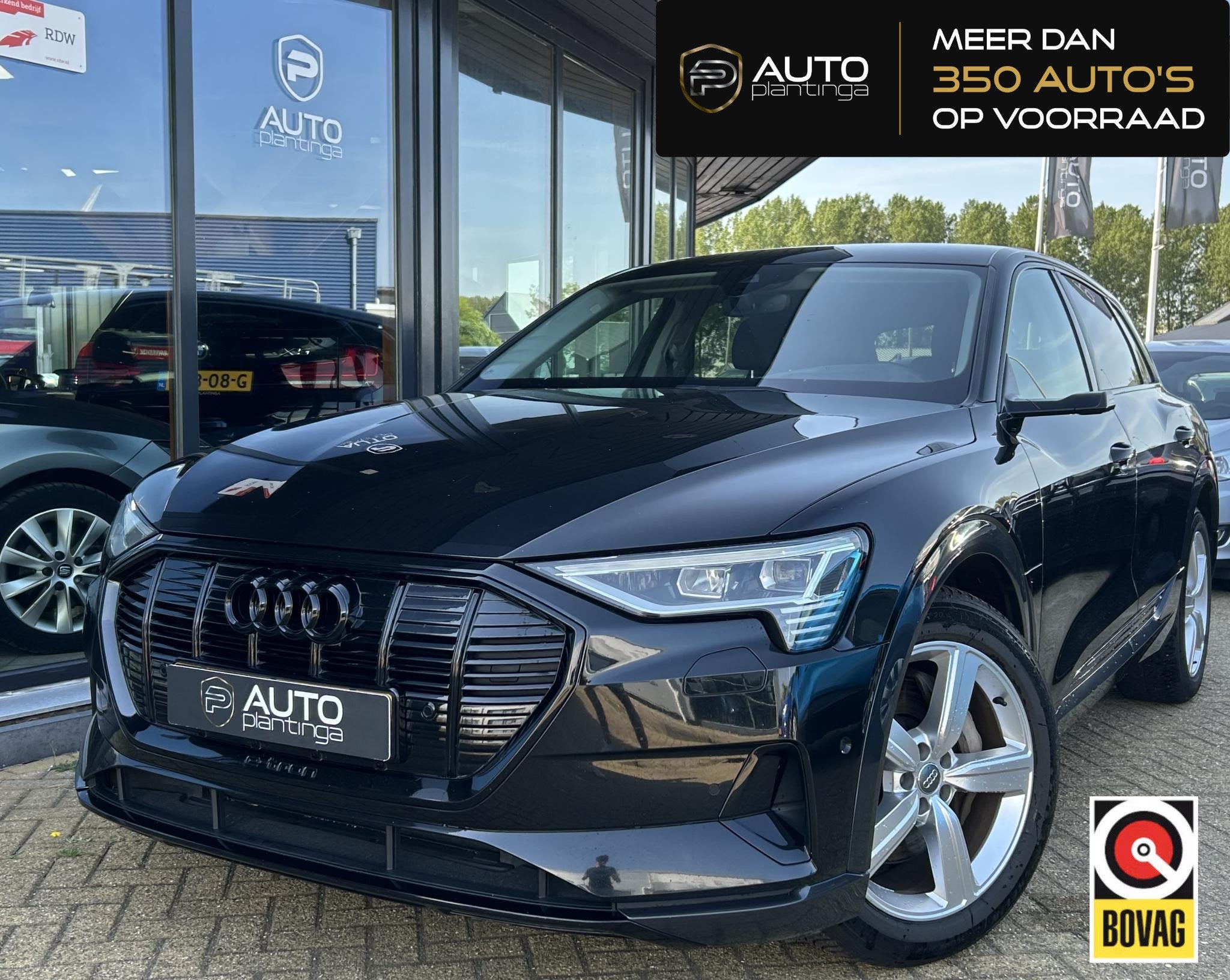 Audi e-tron e-tron 55 quattro 95 kWh 408PK | SOH 87,6% | DEA, Auto's, Automaat, 131 €/maand, Stof, Zwart