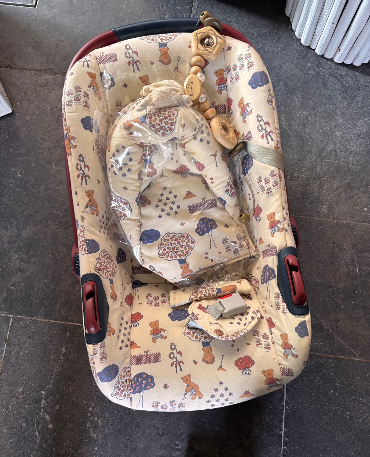 Te koop  maxi-cosy en bad standaard, Kinderen en Baby's, Badjes en Verzorging, Gebruikt, Overige typen, Standaard, Ophalen