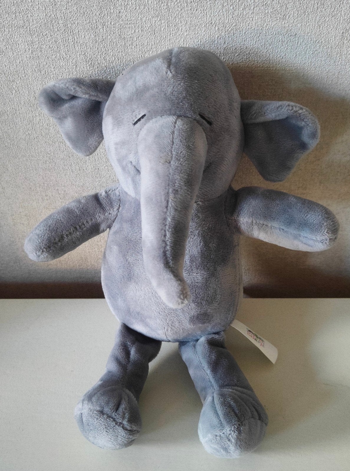 Gijs de Olifant van het merk Dieren Dorpje,  28 cm, z.g.a.n., Grijs, Ophalen of Verzenden, Zo goed als nieuw, Middelgroot (20 tot 80 cm)