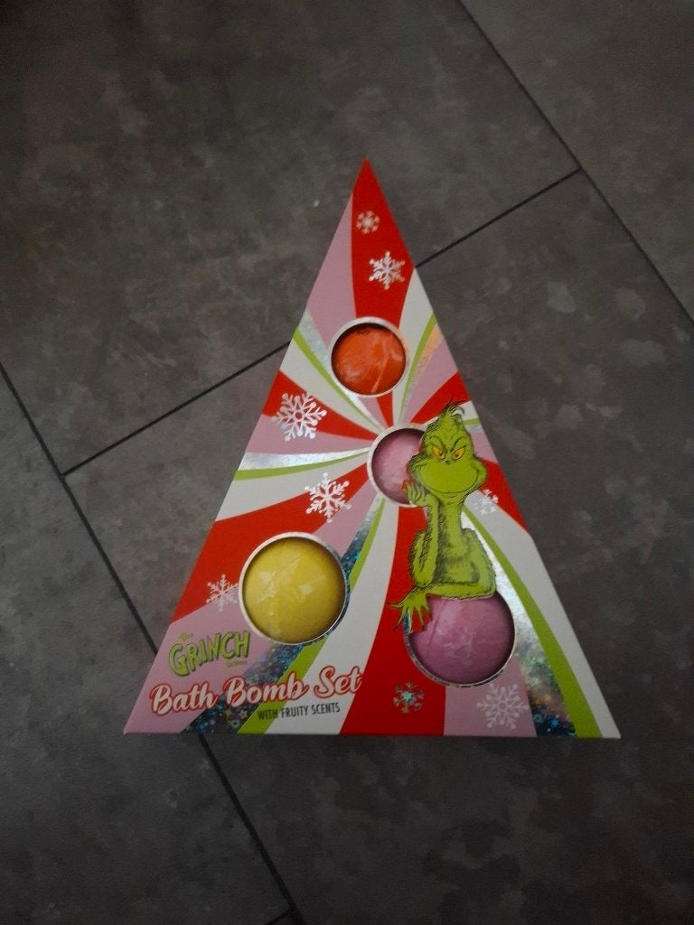 The grinch bath boms set (advr 391), Ophalen of Verzenden, Nieuw, Bad & Douche