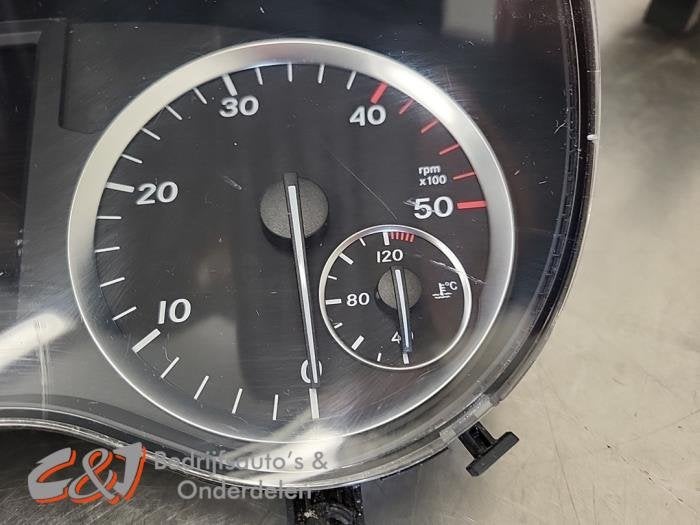Kontaktslot + computer van een Mercedes Vito, Gebruikt, -, Ophalen of Verzenden, -