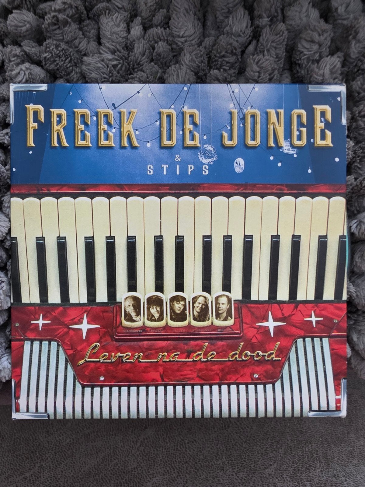 Freek de Jonge & Stips - Leven na de dood CD, Cabaret of Kleinkunst, Ophalen of Verzenden, Zo goed als nieuw, Single