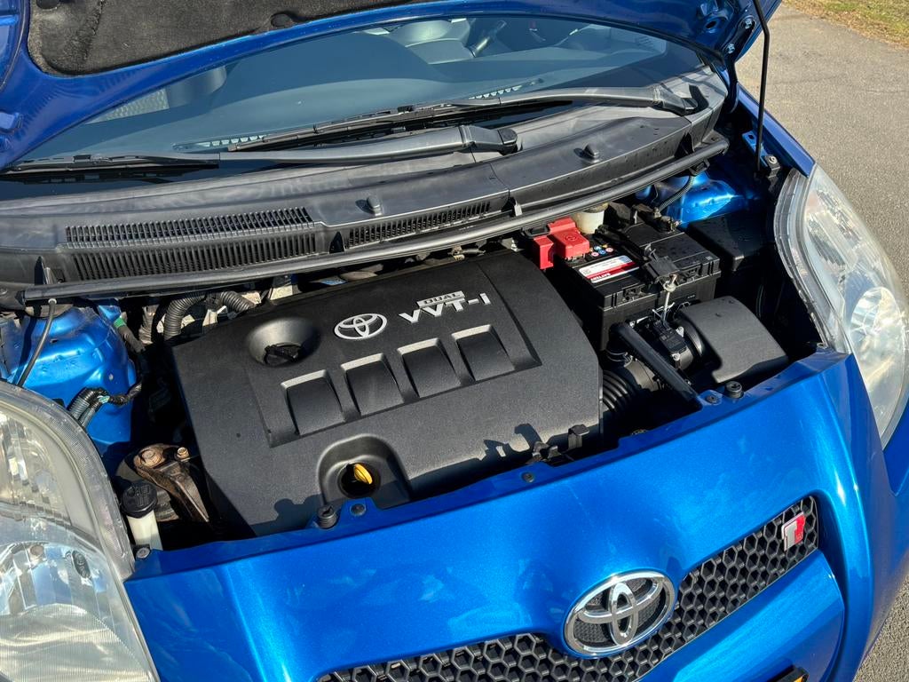 Toyota Yaris 1.8 16V 133pk Vvti, Auto's, Voorwielaandrijving, Stof, Zwart, 4 cilinders