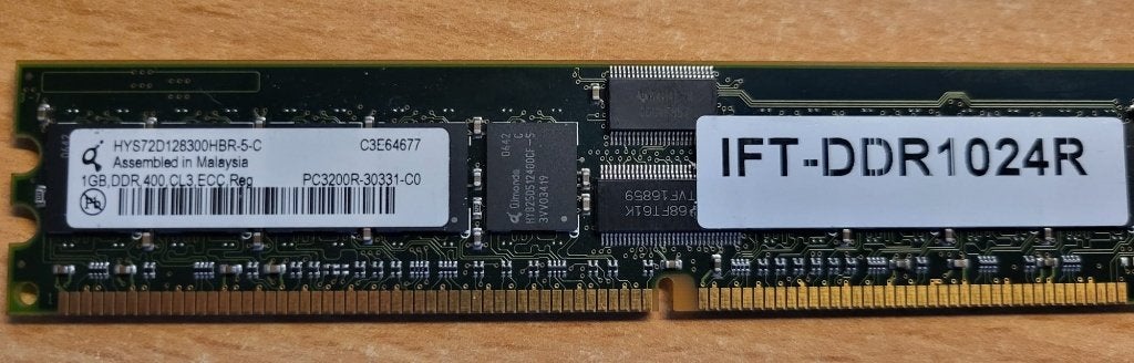 1GB HYS72D12300HBR-5-C 184-pins DDR1 ECC Server-SDRAM, Computers en Software, RAM geheugen, 1 GB of minder, Overige soorten, Server
