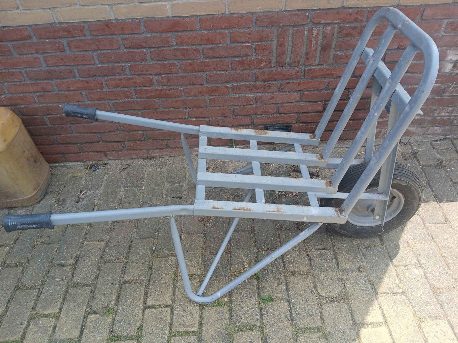 Z.g.a.n matador stenen kruiwagen, Ophalen of Verzenden, Zo goed als nieuw