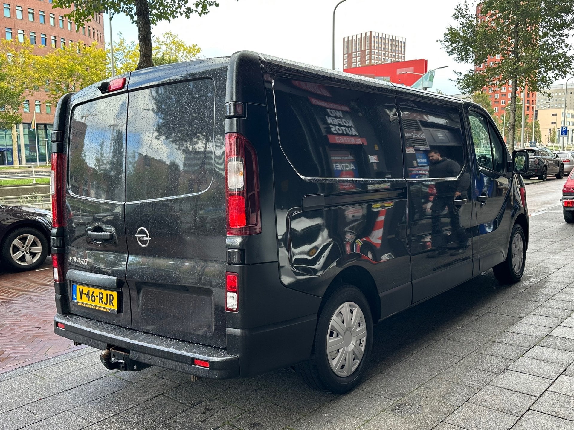 Opel Vivaro 1.6 CDTI L2H1 Business+ EcoFlex Navi Airco Camer, Voorwielaandrijving, Gebruikt, Euro 6, 4 cilinders