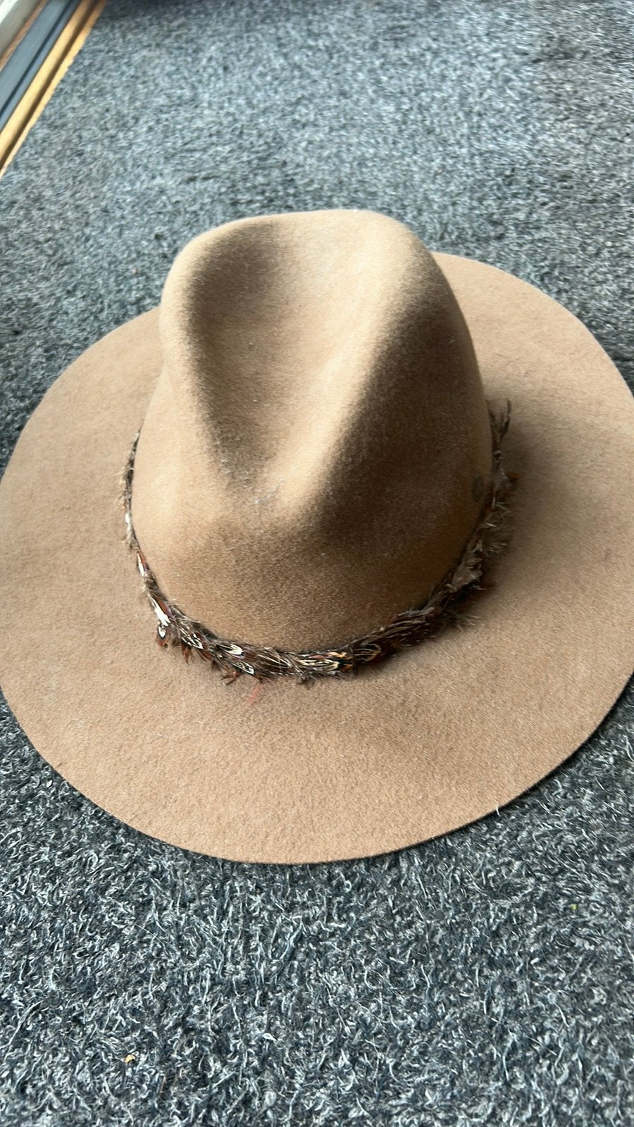 Beige hoed, Ophalen of Verzenden, Zo goed als nieuw, One size fits all